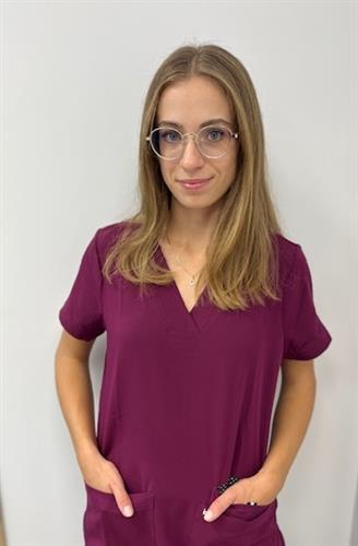 lekarz stomatolog Beata Drewnowska - Kwalifikacja do leczenia w sedacji (gaz rozweselający)