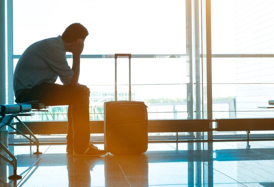 Czym jest jet lag i jak sobie z nim radzić?